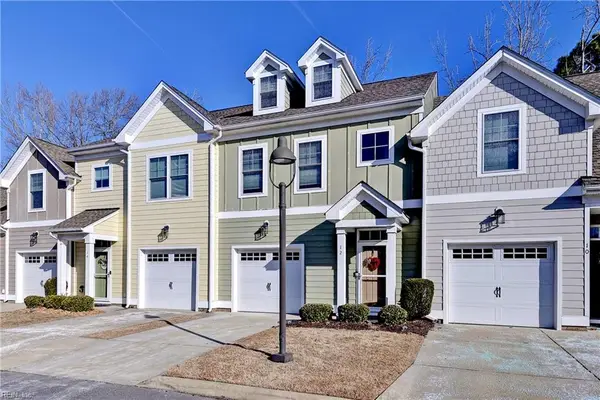 12 Village Park Lane, Poquoson, VA 23662