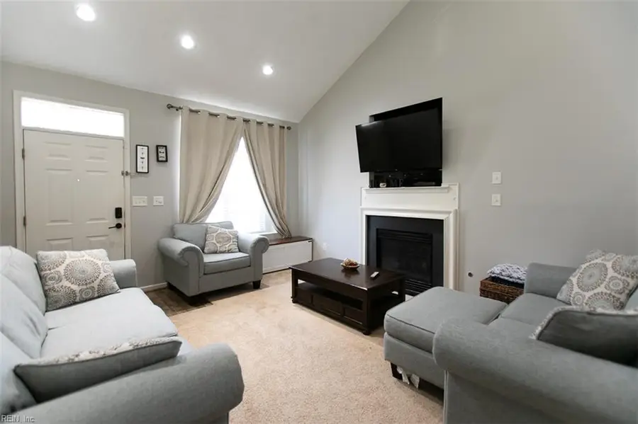 112 Kristin Court, Yorktown, VA 23692 - Image #3