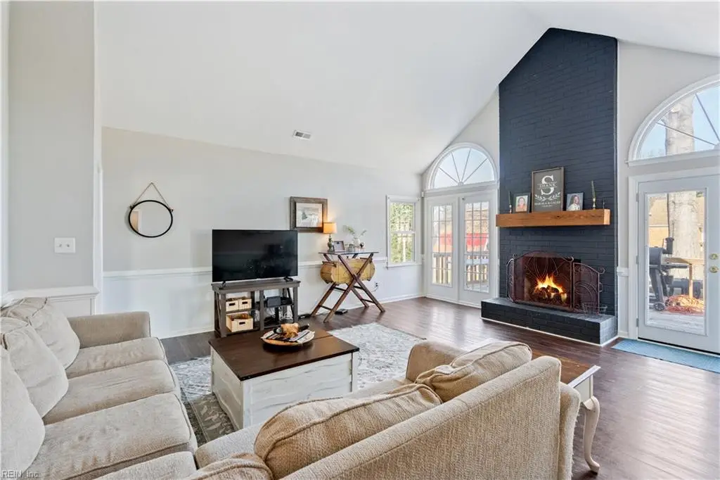 1101 Somerton Lane, Chesapeake, VA 23322 - #1