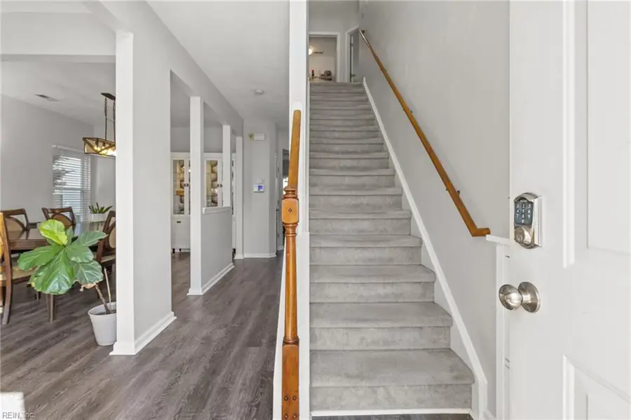 302 Outlaw Street, Chesapeake, VA 23320 - Image #2