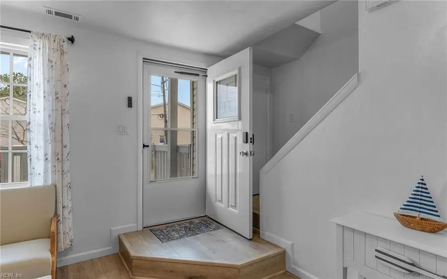 9519 17th Bay Street, Norfolk, VA 23518 - #3