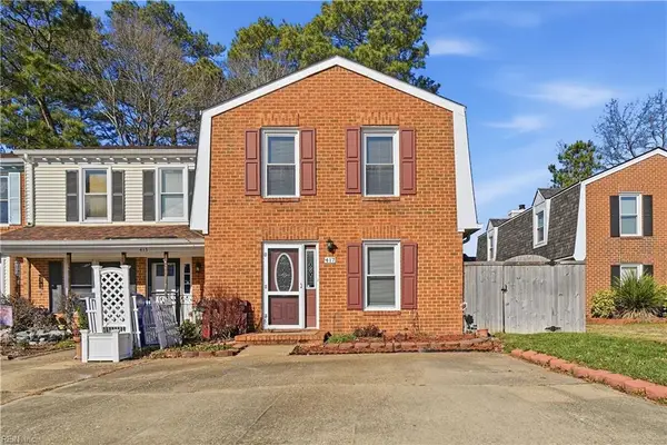 417 Rennie Court, Virginia Beach, VA 23454