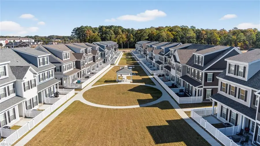 4950 Apricot Way, Chesapeake, VA 23321 - Image #3