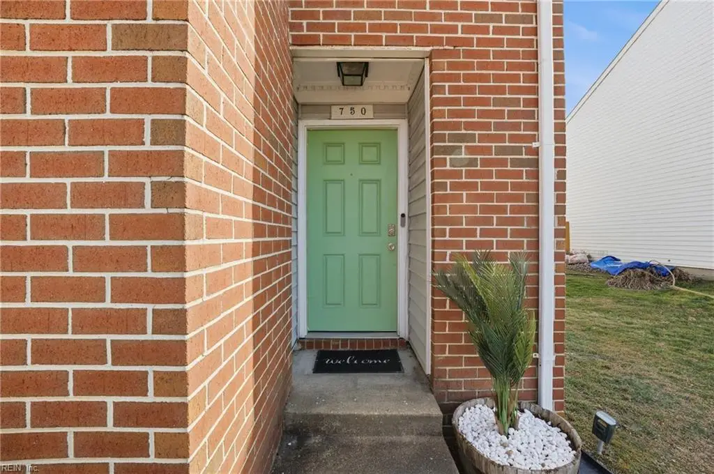 750 Glenshire Drive, Virginia Beach, VA 23462 - Image #1