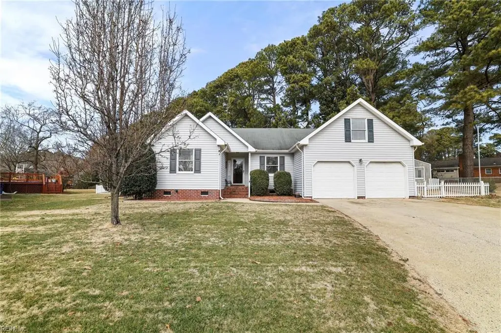 8 River Cove, Portsmouth, VA 23703 - Image #1