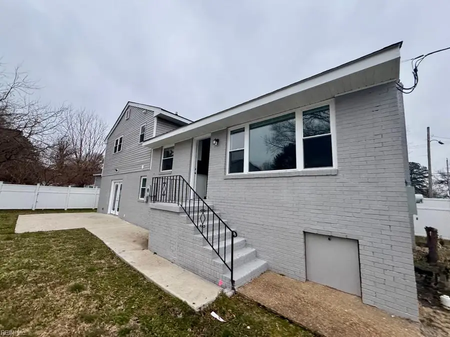 2216 Deep Creek Boulevard, Portsmouth, VA 23704 - Image #2