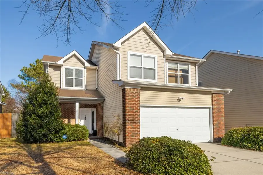 1864 Kempsville Crossing Ln, Virginia Beach, VA 23464 - #2