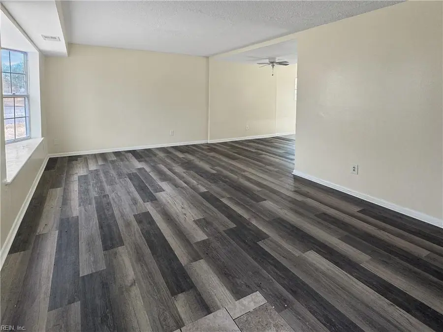 3769 Governors Way, Virginia Beach, VA 23452 - Image #2