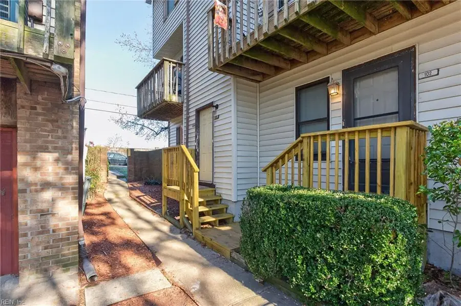 225 A View Avenue #204, Norfolk, VA 23503 - Image #2