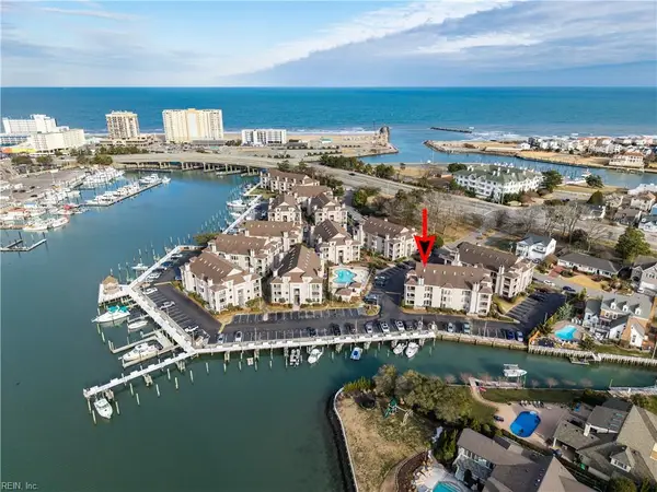 423 Harbour Point #102, Virginia Beach, VA 23451