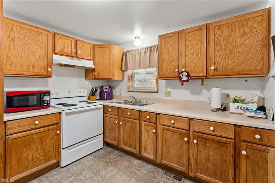 301 Osprey Road, Cardinal, VA 23025 - Image #3