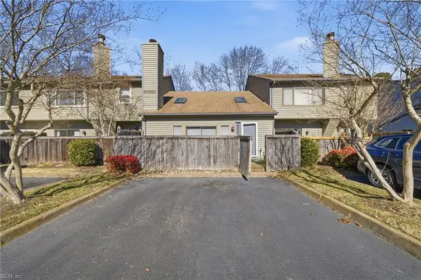 1524 Colonnade Drive, Virginia Beach, VA 23451