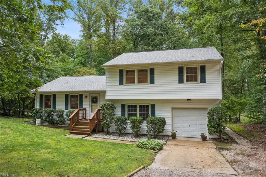 107 Chapel Hill Lane, Williamsburg, VA 23188 - #3