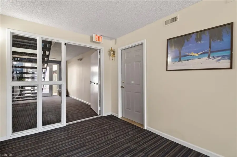 315 24th Street #120, Virginia Beach, VA 23451 - Image #3