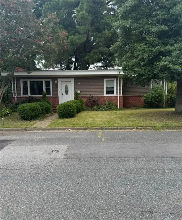 725 Cambridge Avenue, Portsmouth, VA 23707 - #1
