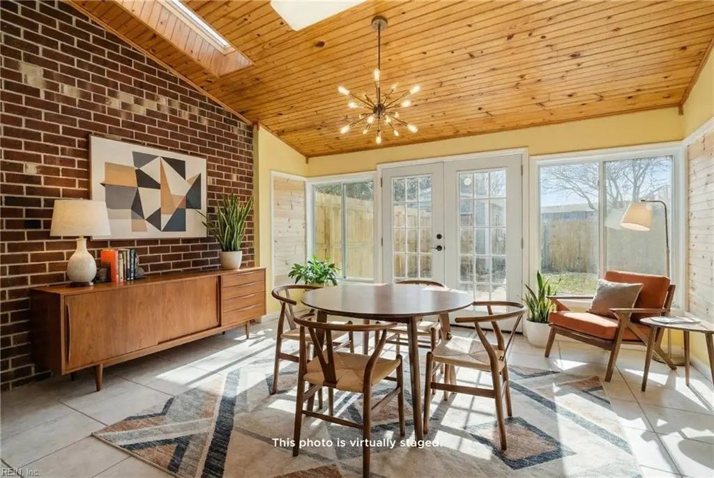 837 Cathedral Drive, Virginia Beach, VA 23455 - Image #1