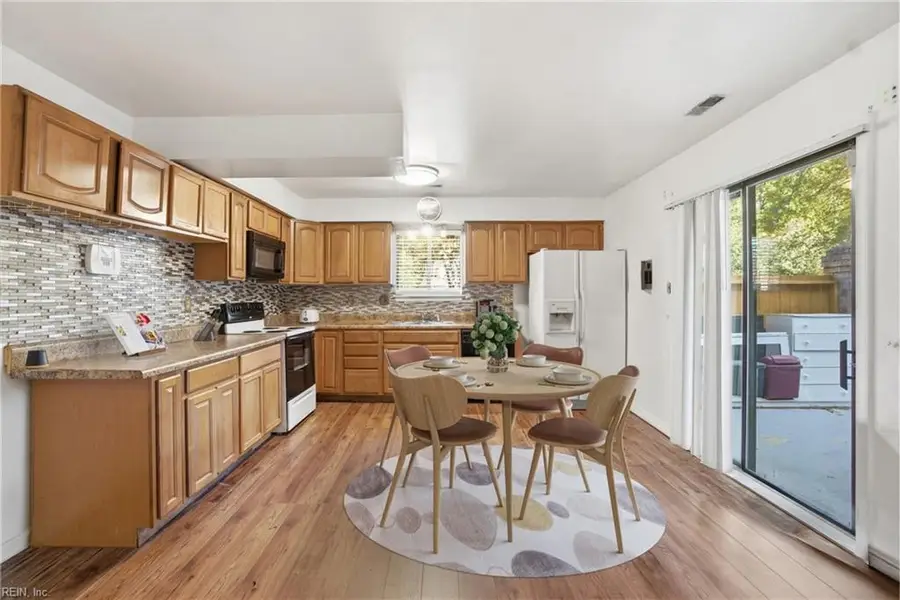 635 Ocean Lakes Drive, Virginia Beach, VA 23454 - #2