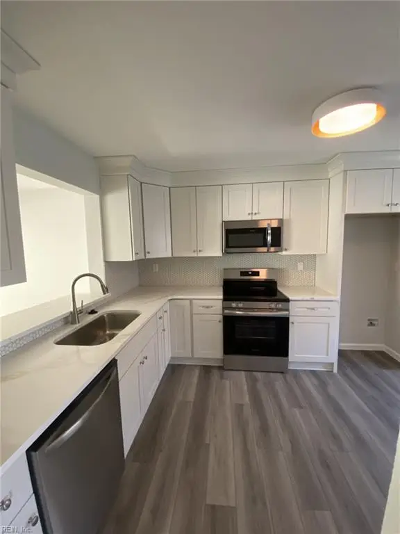 834 Nottaway Drive, Chesapeake, VA 23320 - #2