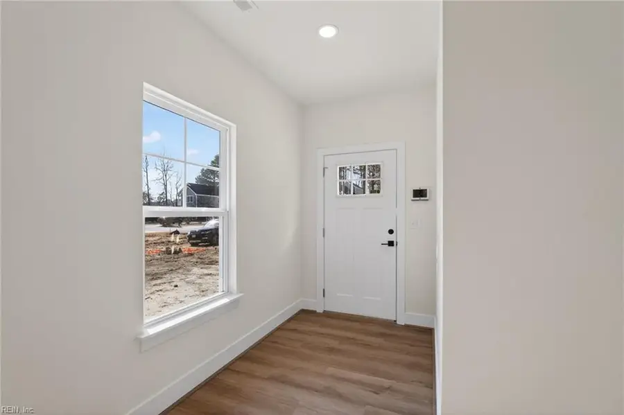 138 S Gum Avenue, Virginia Beach, VA 23452 - #3