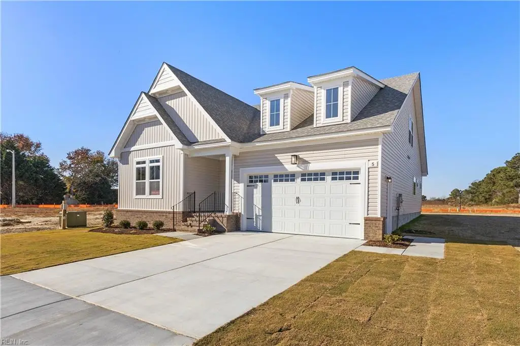 8 Apron Drive, Suffolk, VA 23434 - #1