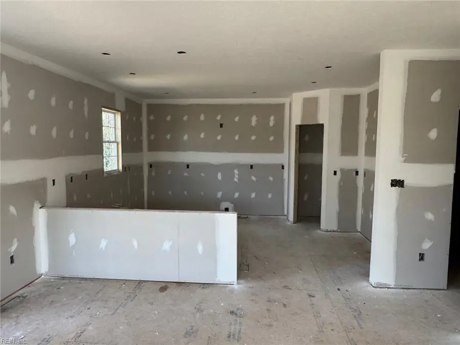 3901 Seaford Road, Seaford, VA 23696 - #3