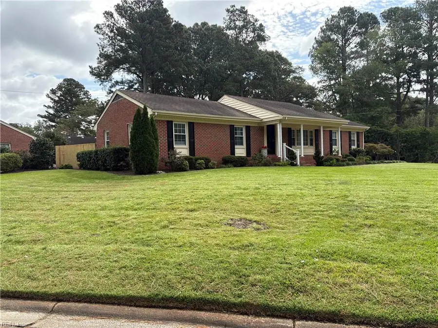 3317 Foxgrove Lane, Chesapeake, VA 23321 - #2