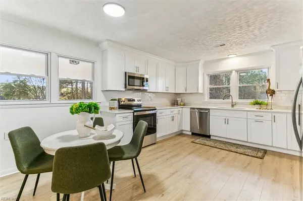 2225 Perrin Plantation Lane, Hayes, VA 23072