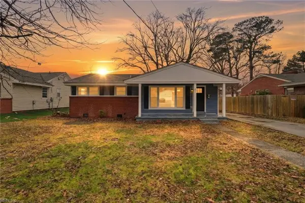 15 Gayle Street, Hampton, VA 23669