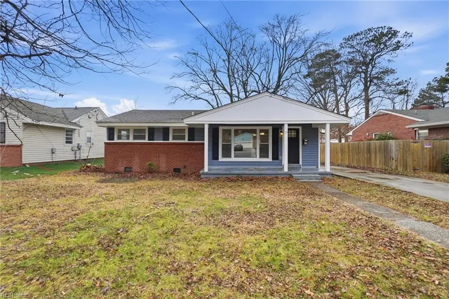15 Gayle Street, Hampton, VA 23669 - #2