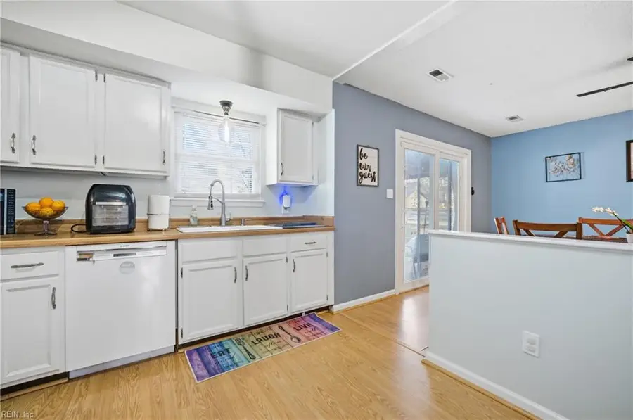 180 Abbey Court, Newport News, VA 23602 - #2