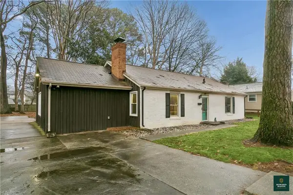 89 Adams Drive, Newport News, VA 23601