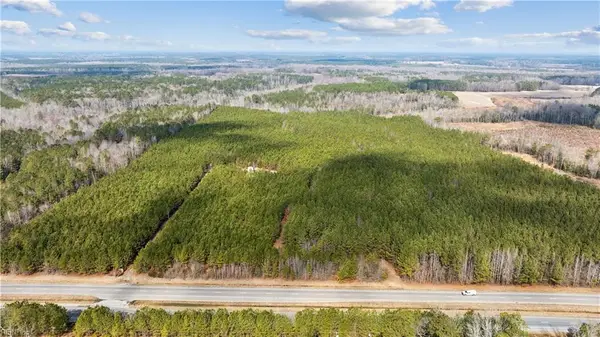 10445 Southampton Parkway, Drewryville, VA 23844