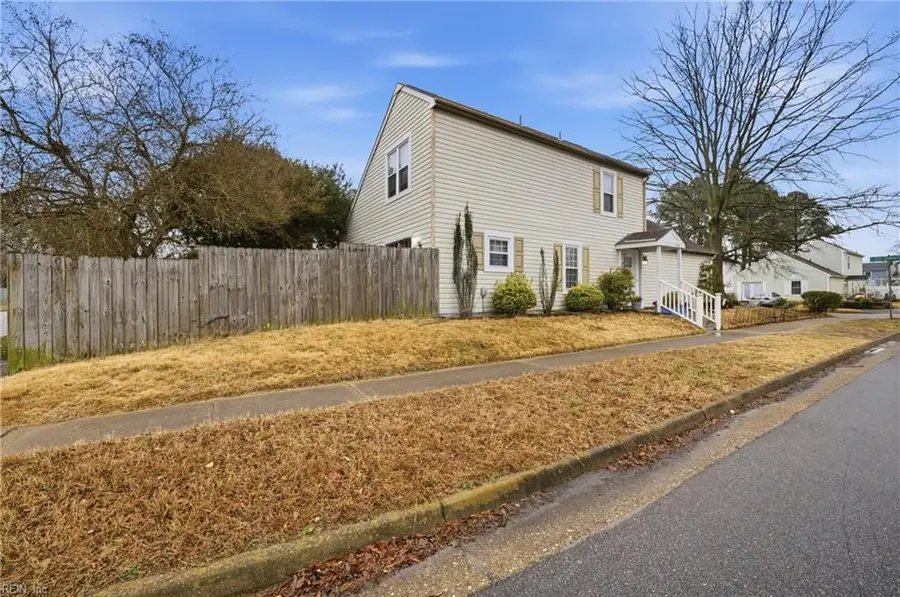 1261 Lord Dunmore Drive, Virginia Beach, VA 23464 - #2