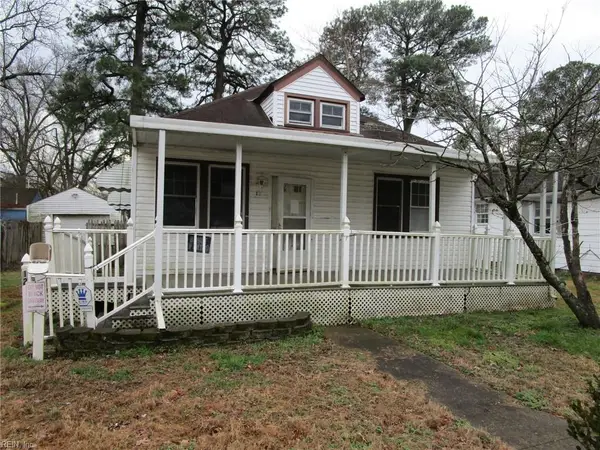 12 Oakcrest Street, Portsmouth, VA 23702