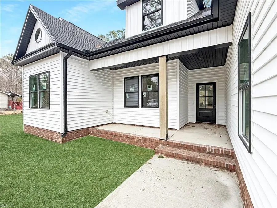 212 Reedy Creek Drive, Elizabeth City, NC 27909 - #2