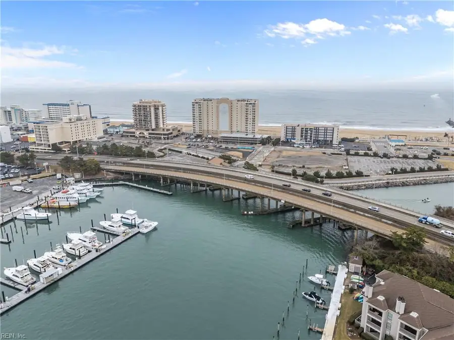 303 Atlantic Avenue #807, Virginia Beach, VA 23451 - #2