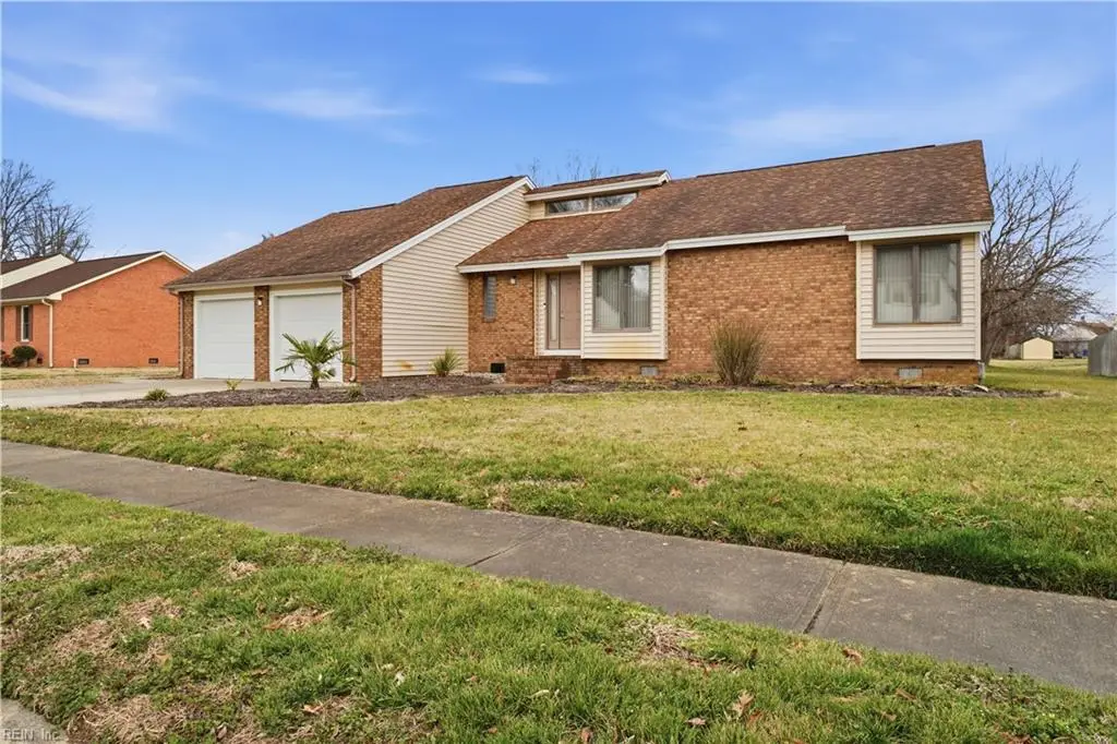 4165 Stonebridge Landing, Chesapeake, VA 23321 - #1