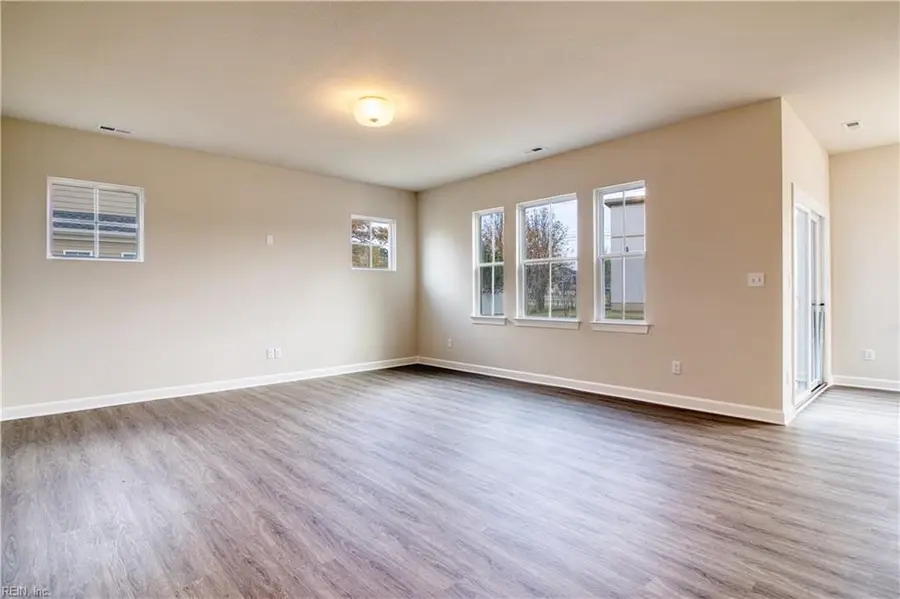 275 Mccormick Drive, Suffolk, VA 23435 - #2