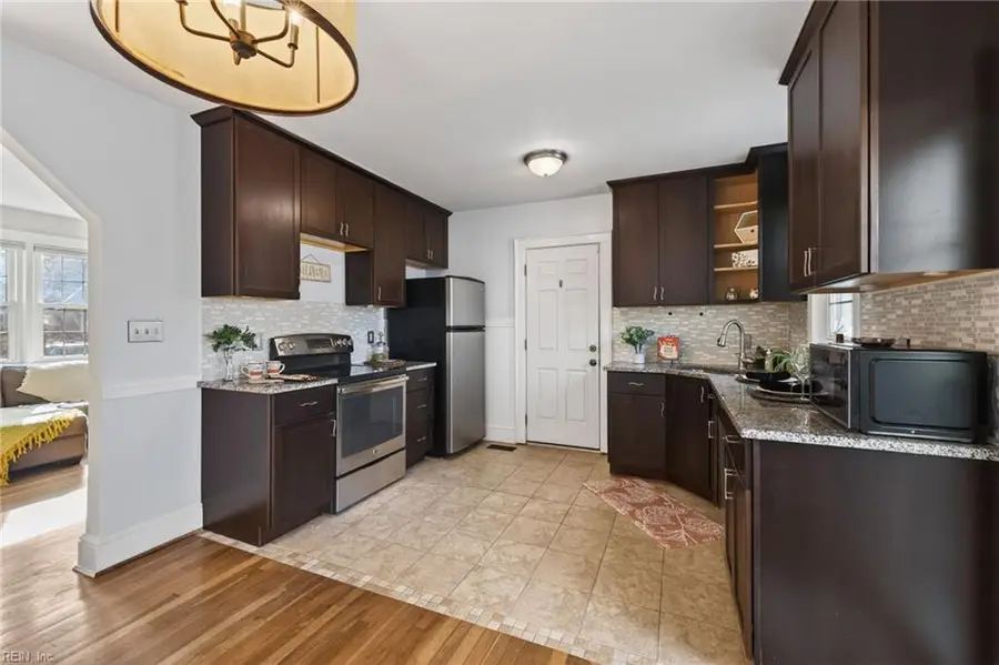 150 Bayview W Boulevard, Norfolk, VA 23503 - #3