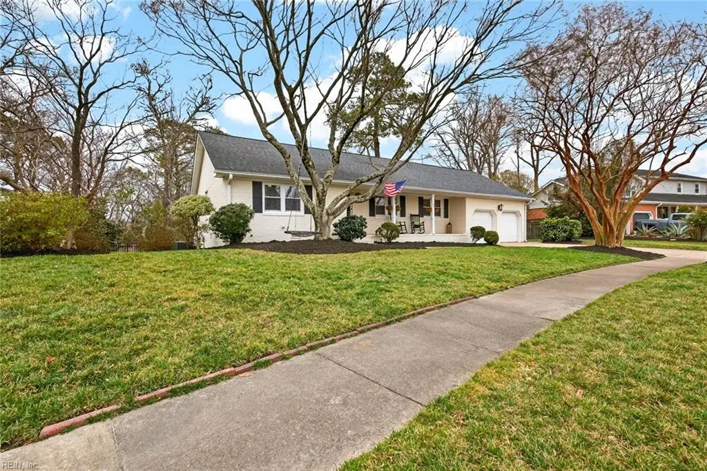 557 Longleaf Road, Virginia Beach, VA 23454 - #1