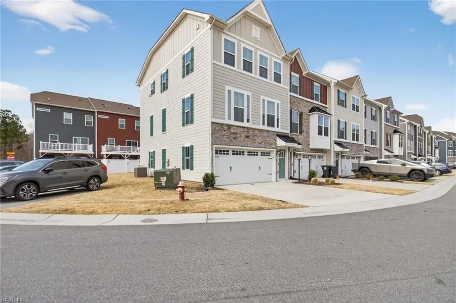 1747 Ark Royal Road, Chesapeake, VA 23323 - #2