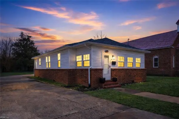 222 Division Street N, Suffolk, VA 23434