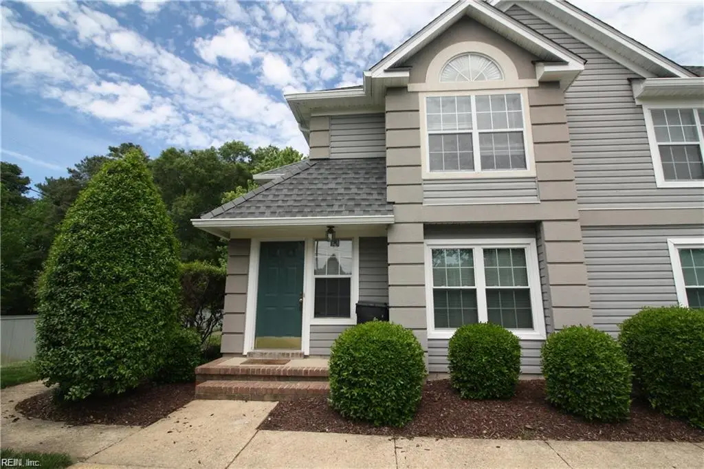 516 Rue Marseille, Chesapeake, VA 23320 - #1