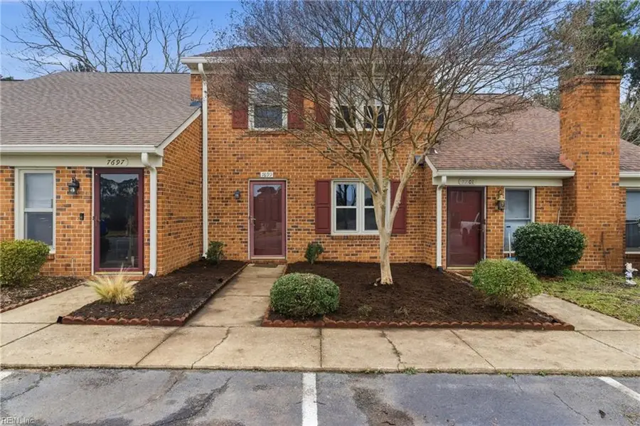 7699 The Points Place #1002, Gloucester Point, VA 23062 - #2