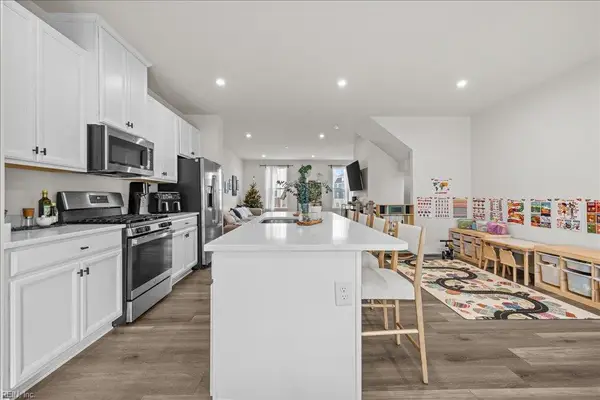 1212 Gunboat Drive, Suffolk, VA 23435