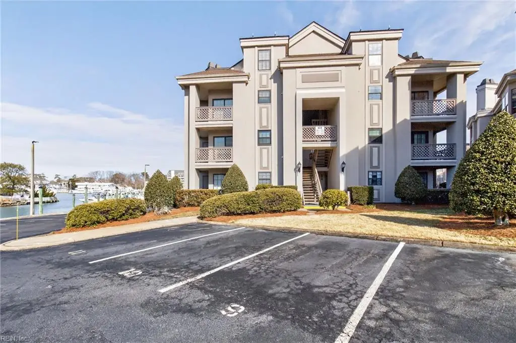 423 Harbour Point #304, Virginia Beach, VA 23451 - #1