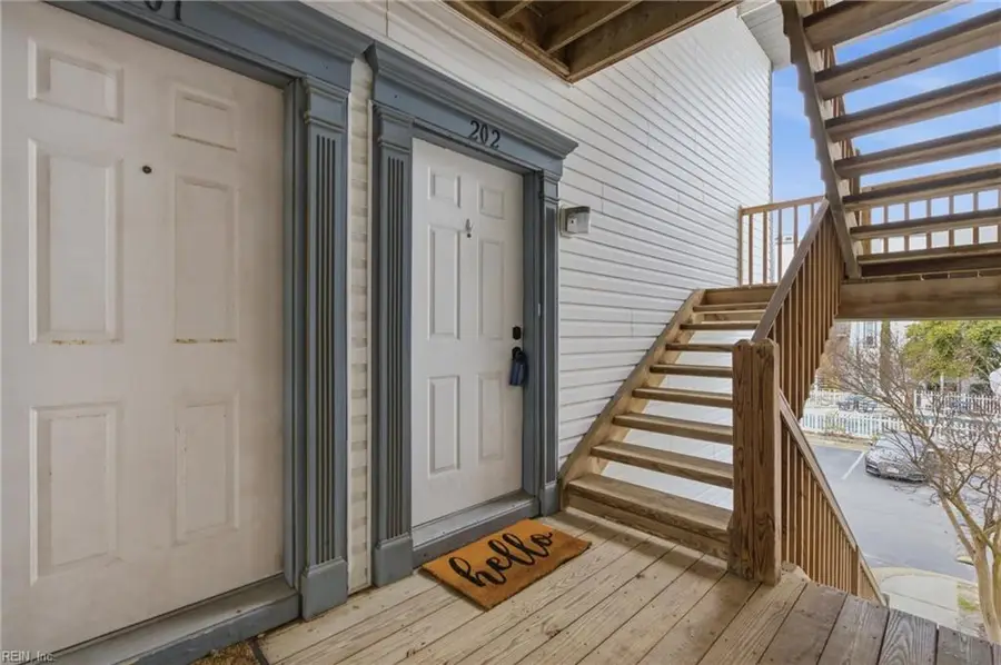 3213 Jade Court #202, Virginia Beach, VA 23451 - #2