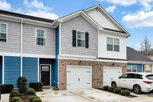 1233 Parkley Drive, Chesapeake, VA 23320