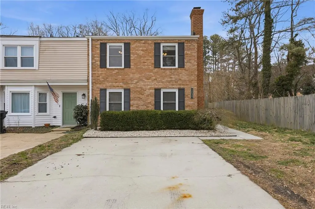1833 Durham W, Virginia Beach, VA 23454 - #1