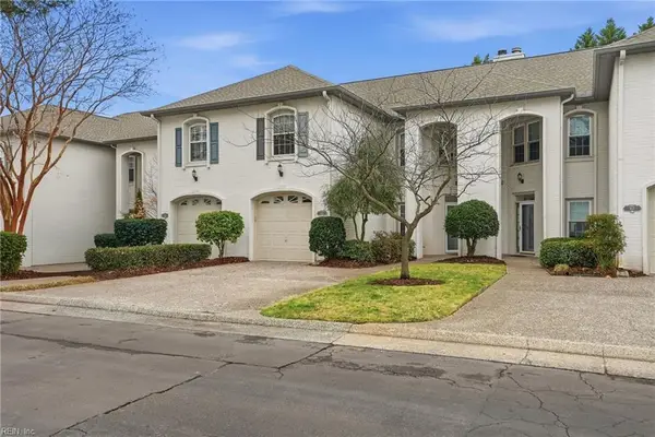 913 Royal Cove Way, Virginia Beach, VA 23454